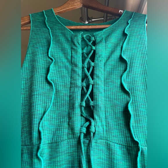 Green Wild Fable Dress - Picture 10 of 13